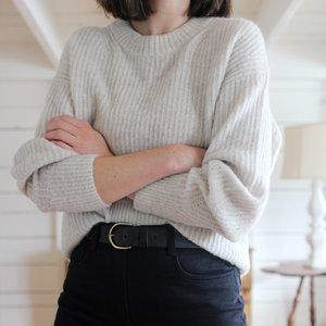 Everlane Alpaca Crew in Almond XS